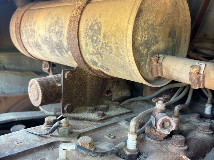 white-3000-truck-image-55