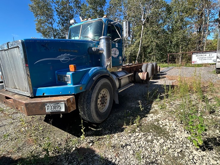 #4598-•-1993-western-star-quad-axle-truck-image-3