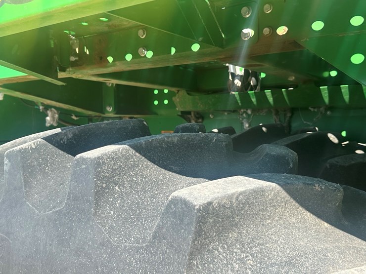 2017-john-deere-cs690-image-8