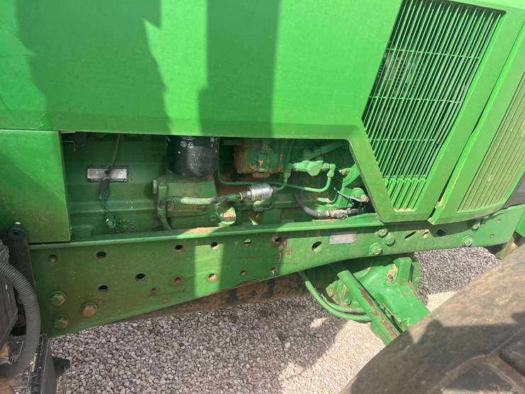 john-deere-7810-image-12