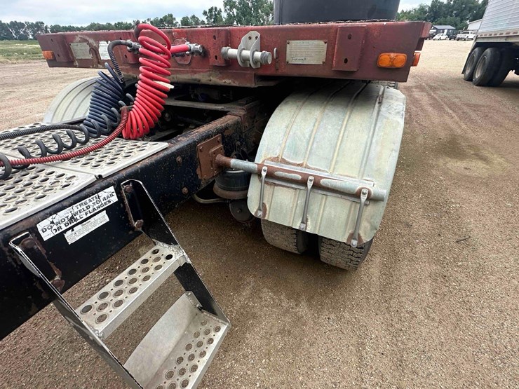 1989-kenworth-t60-image-5