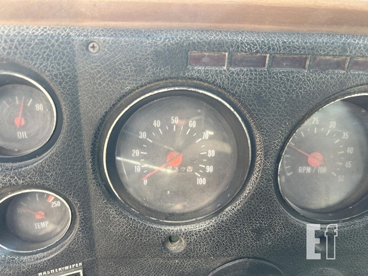 1974-chevrolet-c65-image-15