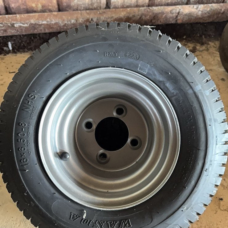 new Pair of 16x6.50-8 Tire With 4 Lug Wheel