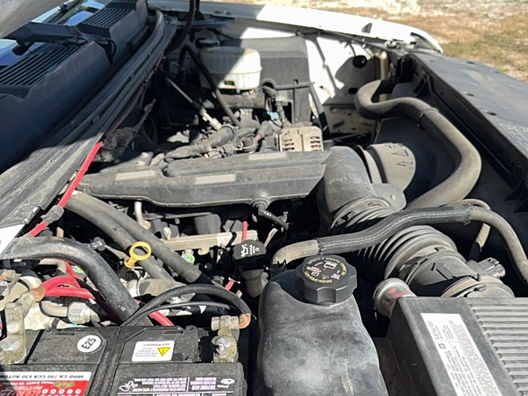 2007-chevy-3500-hd-flatbed-6.0-vortec-engine-146,125-miles-image-14