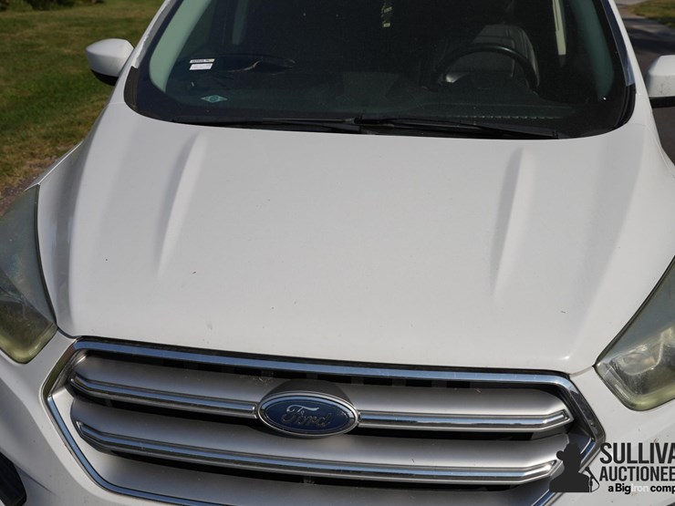 2017-ford-escape-image-10