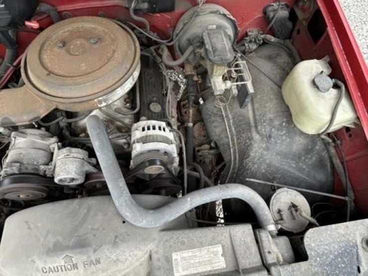 1993-chevrolet-cheyenne-2500-image-6