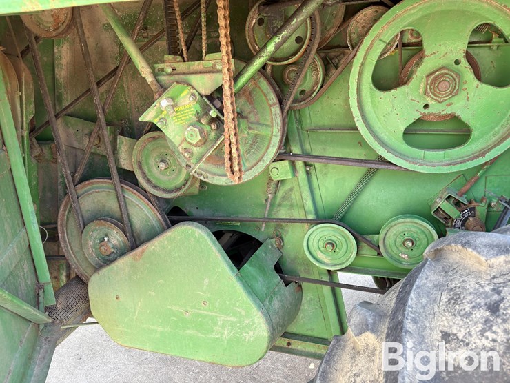 john-deere-3300-image-19