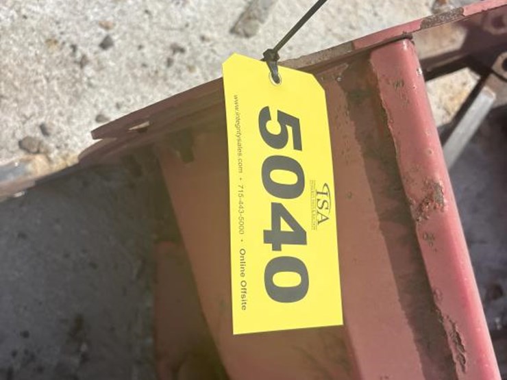 #5040-•-boss-skid-steer-sk-trip-edge-box-plow-image-7