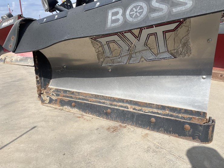 #5032-•-boss-power-v-dxt-smart-shield-truck-v-plow-image-4