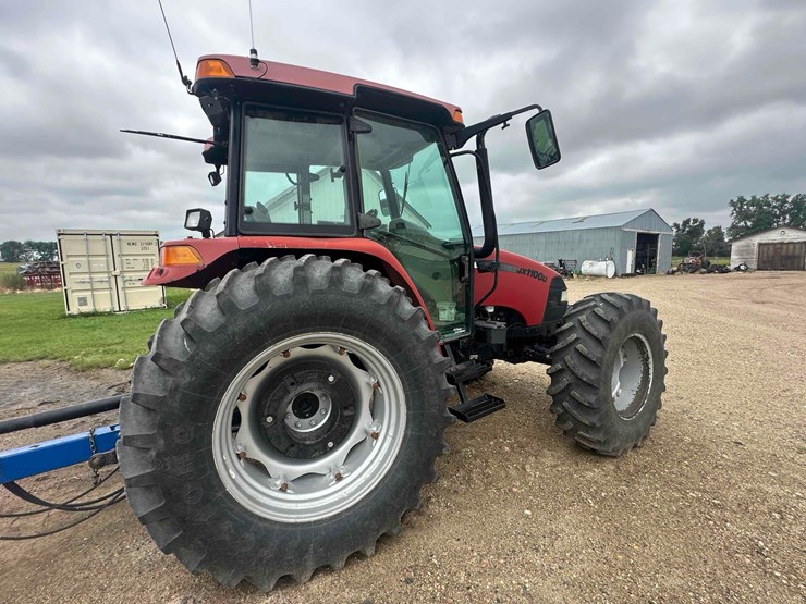 case-ih-jx1100u-image-3