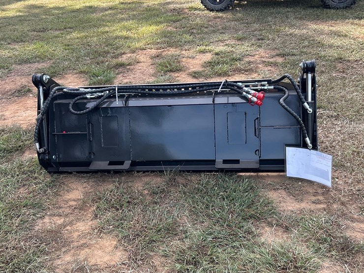 #444-•-quick-attach-4-in-1-bucket-image-2