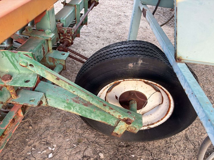 brillion-grain-drill-image-15