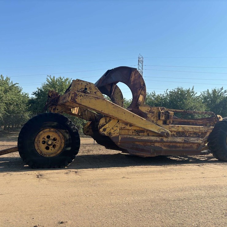 Pull Type Pan Scraper