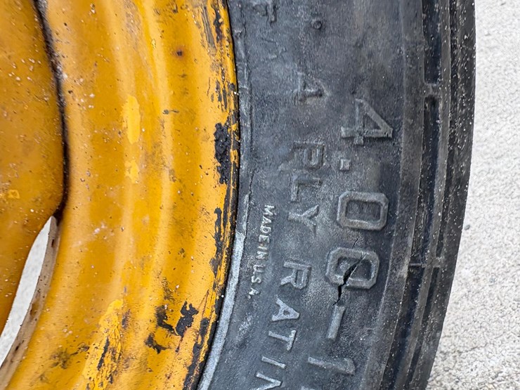 1948-international-cub-image-18