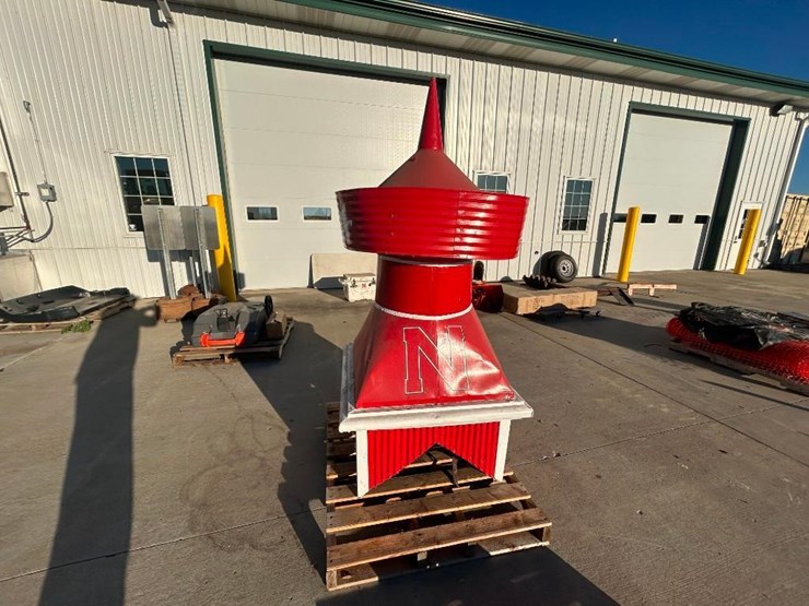 nebraska-huskers-cupola-image-3
