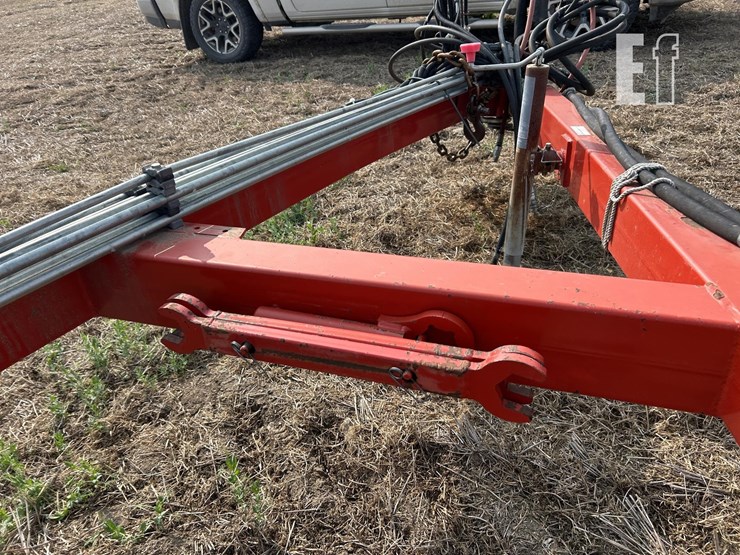 2008-bourgault-5710-59-image-103