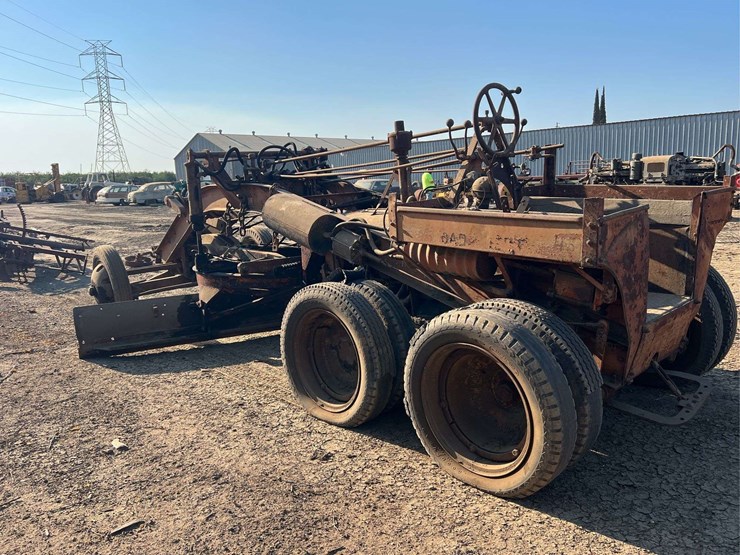 mccormick-road-grader-image-6