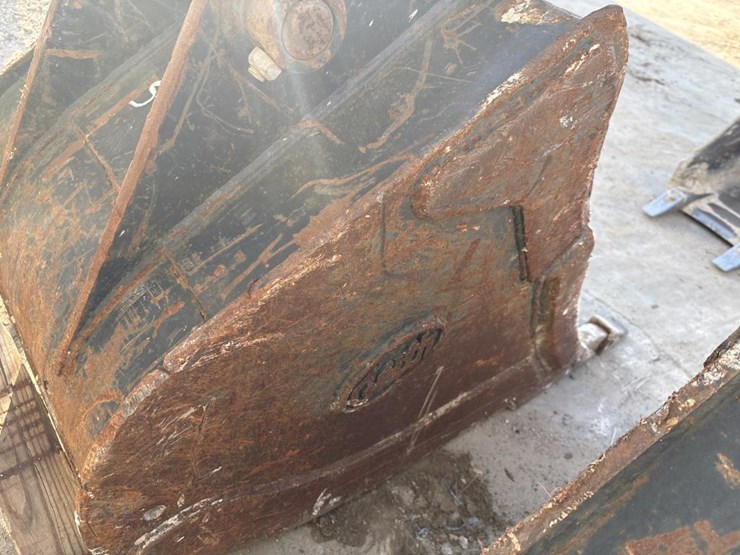 #5087-•-geith-24"-excavator-bucket-image-4
