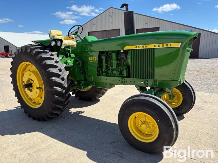 1970-john-deere-4020-image-3