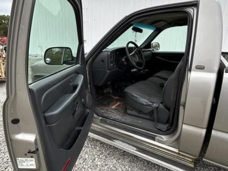 1999-chevrolet-2500-image-7