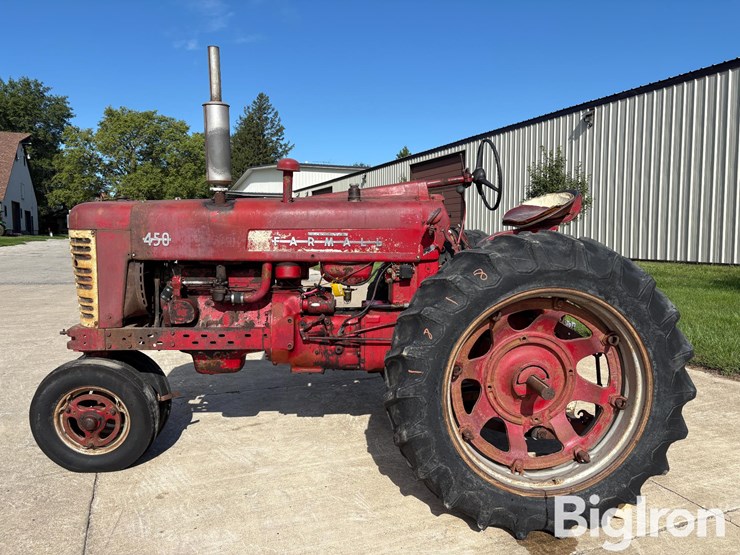 1957-case-ih-450-image-8