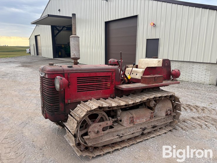 1947-international-td6-image-1