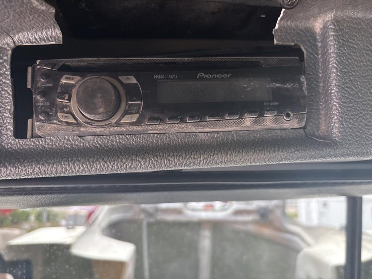 mack-rd688s-image-47