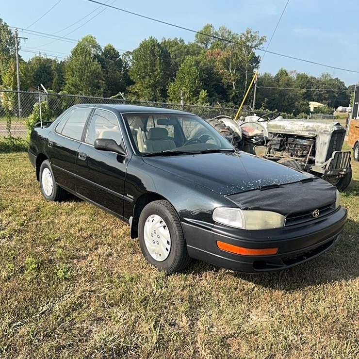 1994 Toyota Camry LE