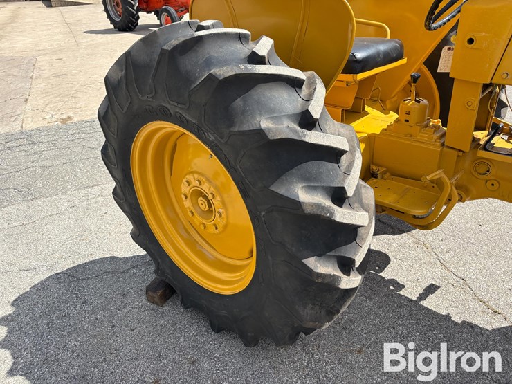 1959-john-deere-440-image-12