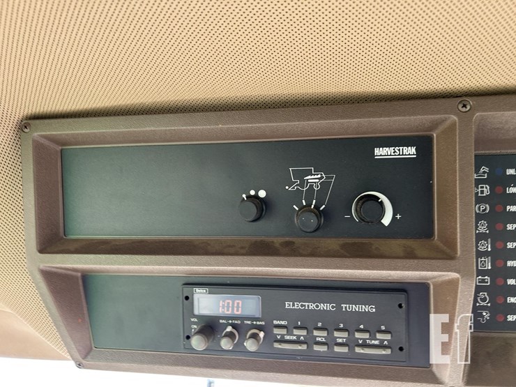 1994-john-deere-9600-image-71