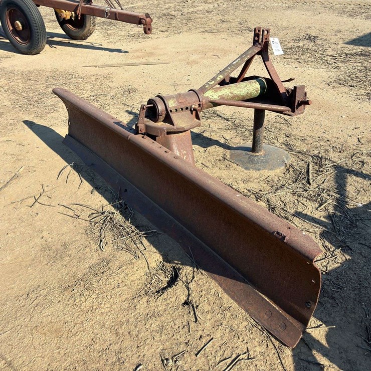 John Deere 30A Blade