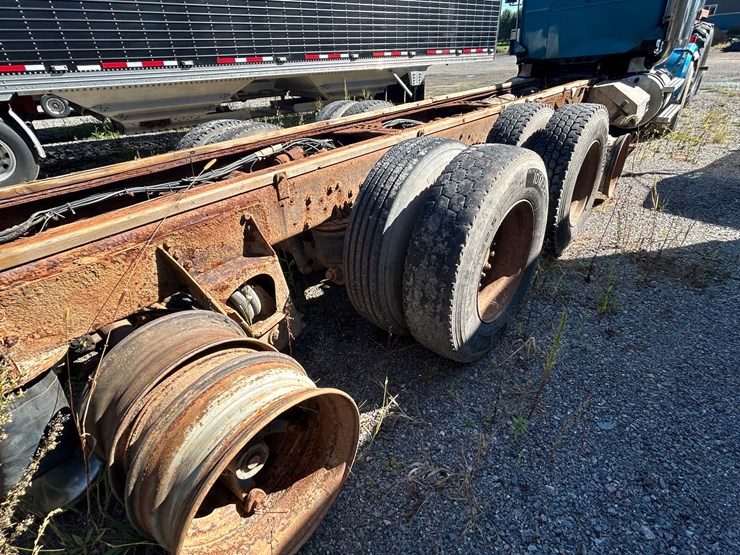 #4598-•-1993-western-star-quad-axle-truck-image-18