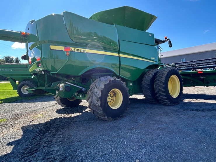john-deere-s690-image-4