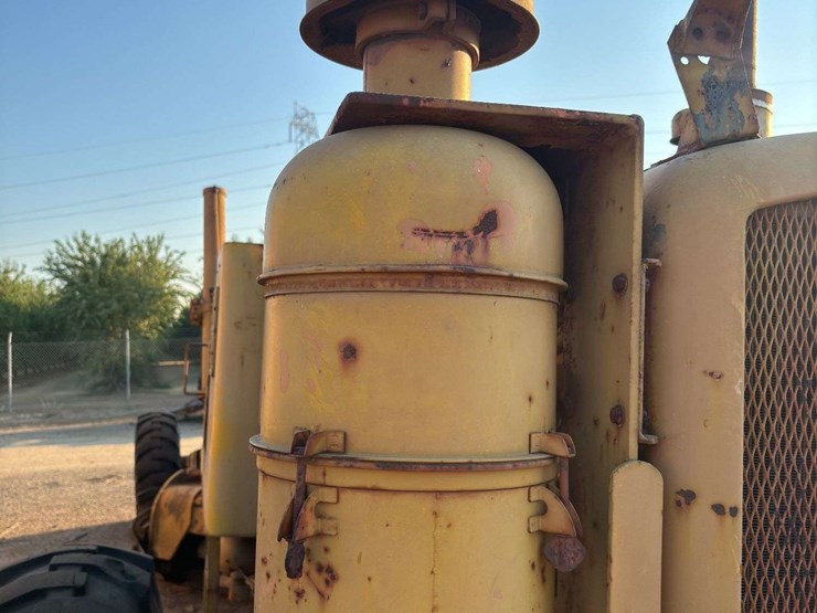 pmco-speedmatic-pm412-road-grader-image-24