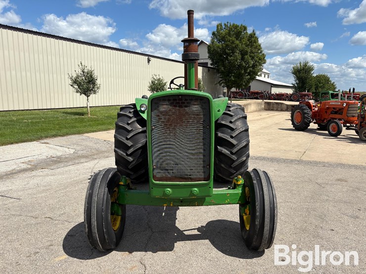 1964-john-deere-600-image-2