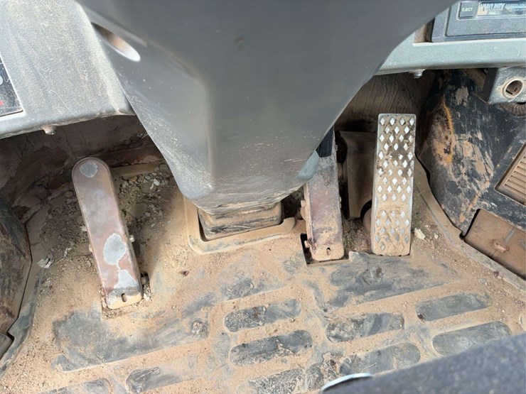 komatsu-wa380-image-46