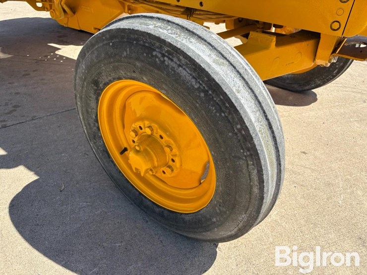 2010-john-deere-2010-image-12