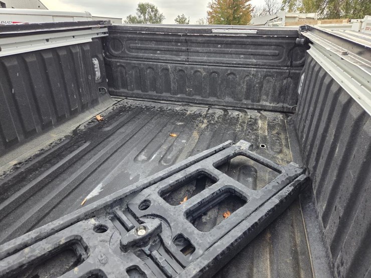 2018-dodge-ram-2500-image-30