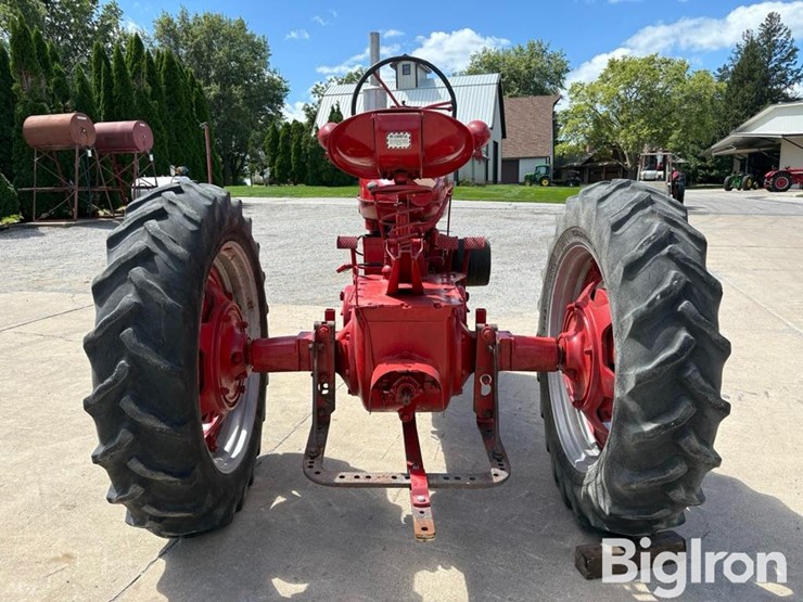 1946-ih-farmall-m-2wd-tractor-image-6