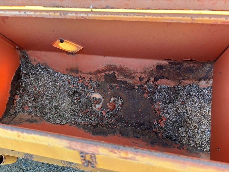 brillion-grain-drill-image-29