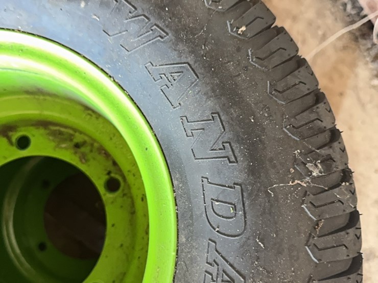 new-pair-of-22x10-10-tire-with-5-lug-wheel-image-4