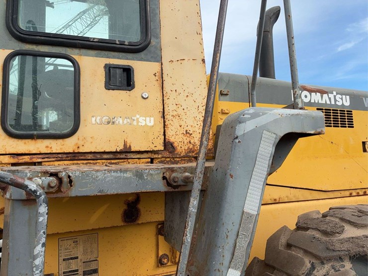 komatsu-wa320-image-14