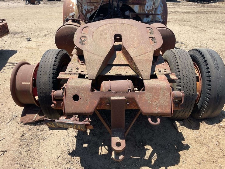 white-3000-truck-image-31