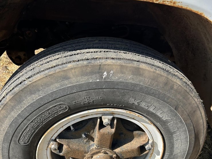 1974-chevrolet-c65-image-18