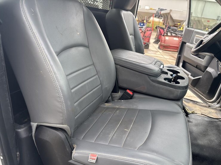 2015-ram-5500-hd-image-33