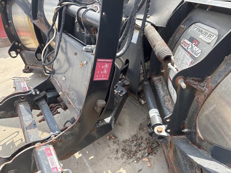 #5035-•-boss-power-v-dxt-smart-shield-truck-v-plow-image-6