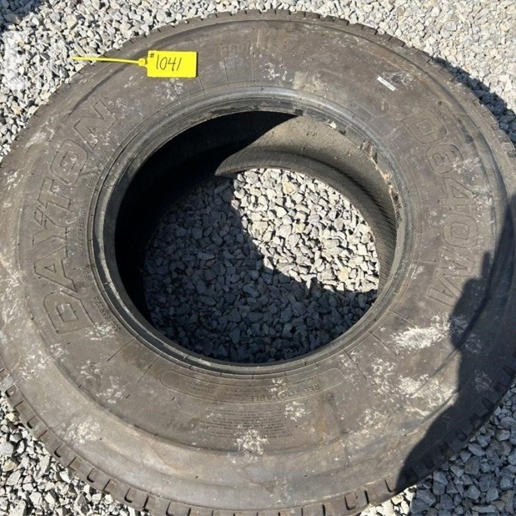 DAYTON 385/65R22.5
