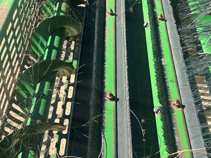 2017-john-deere-cs690-image-4