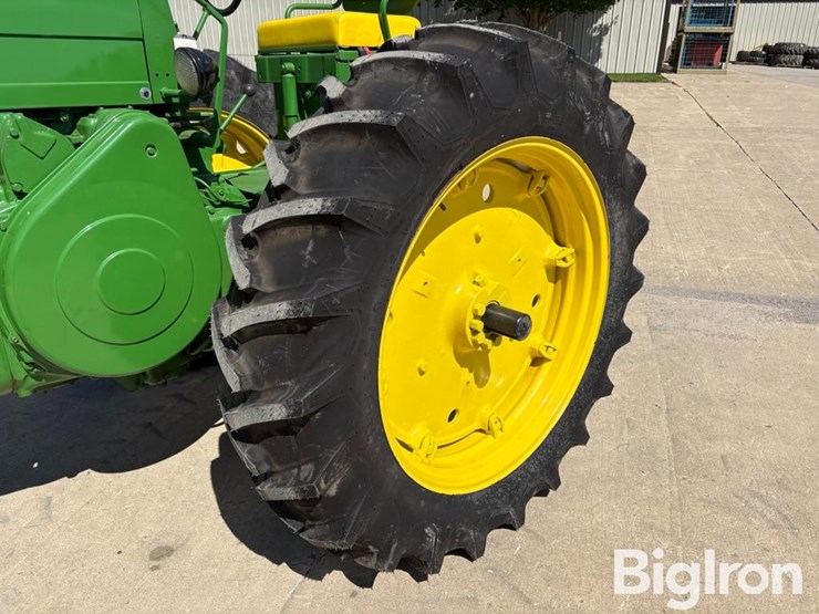 1955-john-deere-70-image-19