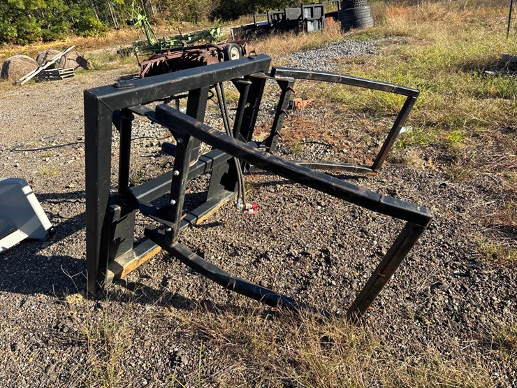 w.r.-long-skid-steer-bale-grapple-image-3